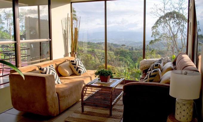 San Isidro de El General Casa | Amazing View《HOT TUB》7-Beds on perfect Location