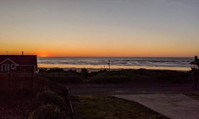 Florence Casa | Alquiler de vistas a la playa en Pacific Pearl dog friendly