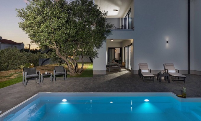 Rab Villa | Amazing Villa Karla Rab, with a Pool