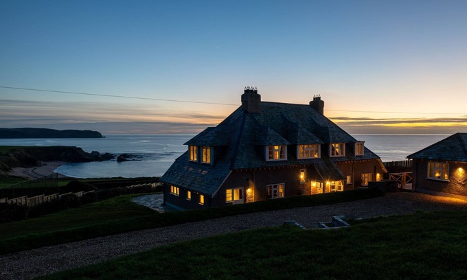 Thurlestone Casa | Amber Tide - a house that sleeps 8 guests in 4 bedrooms