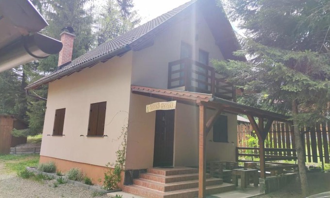 Ciumani Casa | Ambrushegyi Vendégház