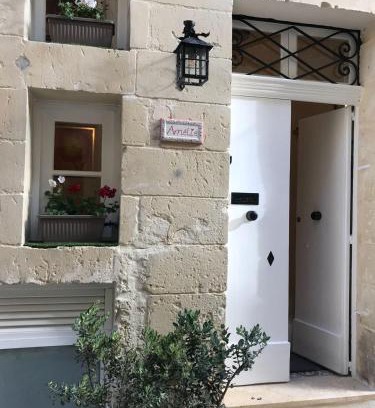 Rabat Casa | Amelie - Charming Townhouse in the heart of Rabat