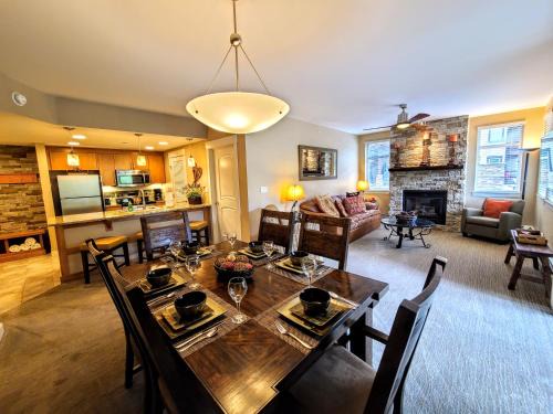 Winter Park Apartamento | Amenities Deck Level, Walk to Gondola WP Resort