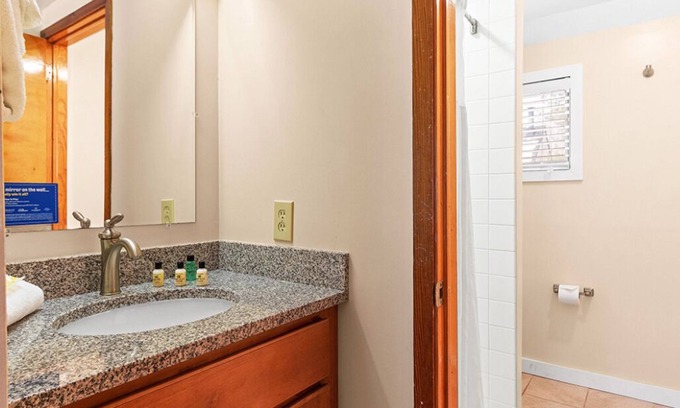 East Stroudsburg Complejo | Amenities Galore. Shawnee Village Pocono Mountain Resort.