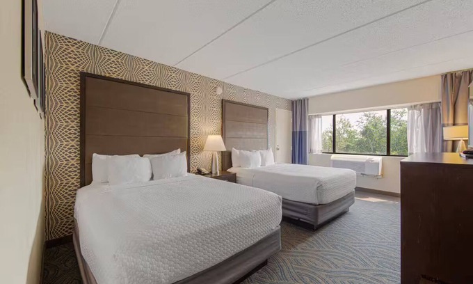 South Loop Apartamento | Amenity Rich Double Queen Suite