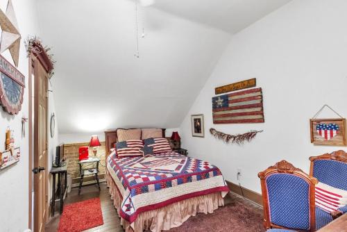 Glasgow Hotel | America Room at Main Street Bed & Breakfast