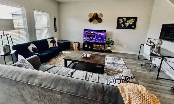 Liberty Hill Casa | American Dream on Liberty Hill near Austin