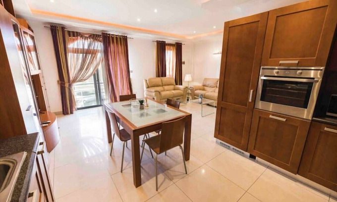 San Tumas Apartamento | Amethyst 3 bedroom apartment with sea view
