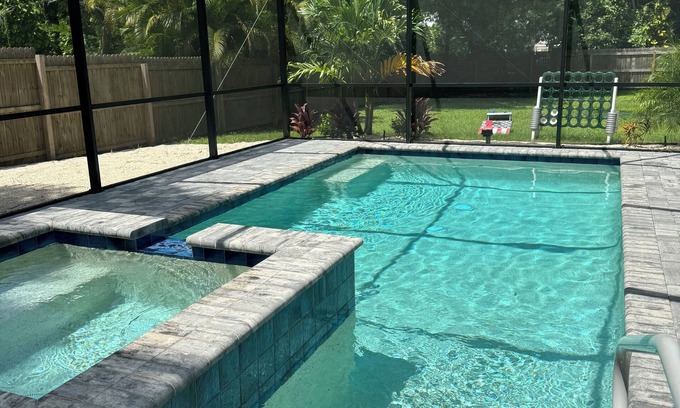 West Bradenton Casa | AMI Beaches + Heated Salt Pool & Jetted Spa + Game Room + Large Yard