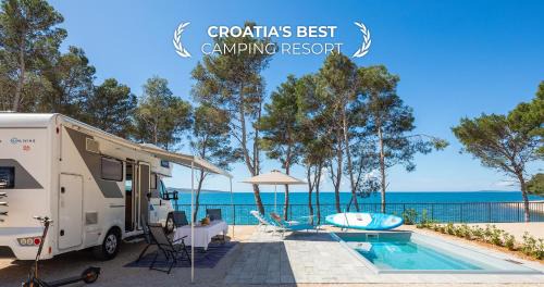 Povljana Otro | Aminess Style Camping Avalona Resort - Pitches