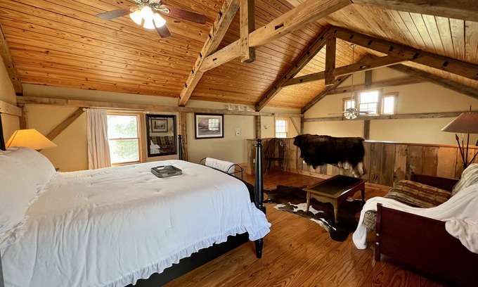 Fredericksburg Cabina | Cabaña Amish en Wolf Creek Guest Ranch