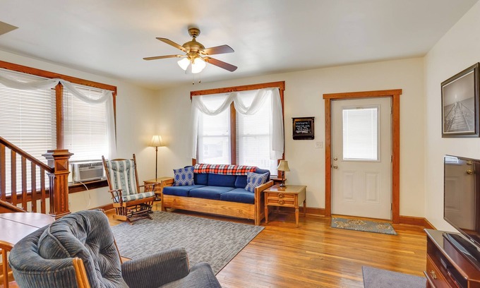 Loganton Casa | Amish Country Townhome: Near Hiking & Fly Fishing!