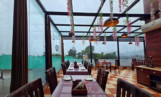 Dharamshala Hotel | Amoda