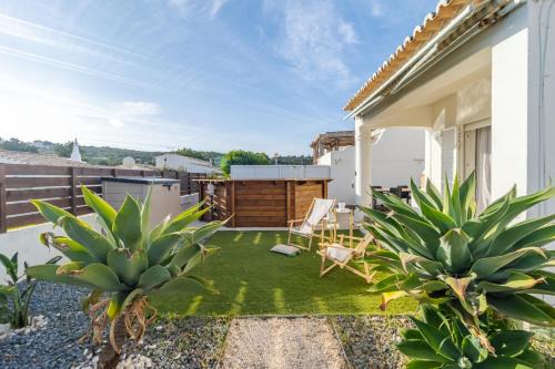 Valverde Casa | Amora's Guest House