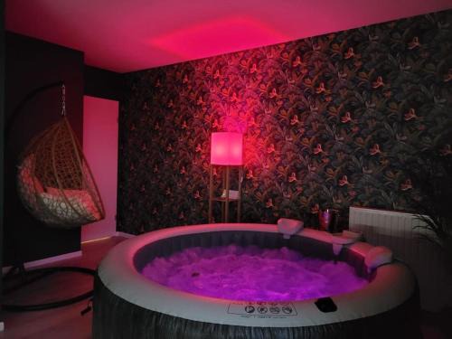 Vigneux-sur-Seine Apartamento | Amour & Romance l Jacuzzi XXL l Table de massage