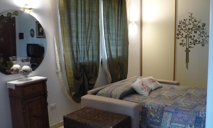 Santa Margherita di Pula Casa | Ampia e graziosa Casa Vacanza