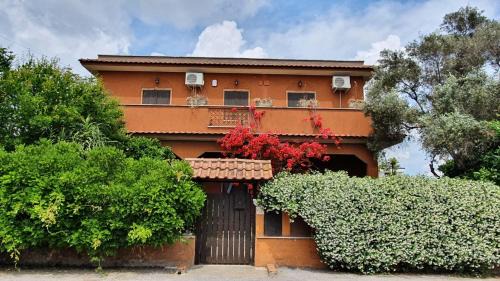 Zona XXXII Acilia Nord Casa | Ampie camere in villa in zona verde e tranquilla