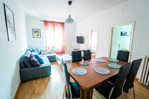 Arapiles Apartamento | Amplio apartamento en Chamberí by beBalmy