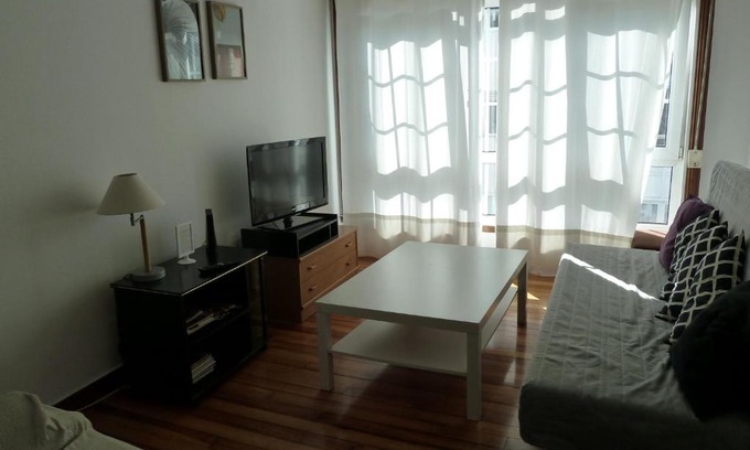 La Coruna Apartamento | Amplio, Luminoso y Céntrico Piso