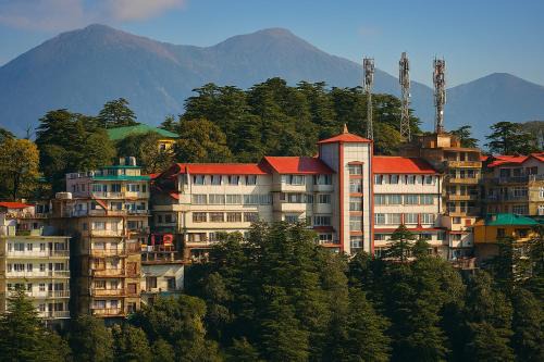 Dharamshala Complejo | Amritara Surya - A Luxury Spa Retreat
