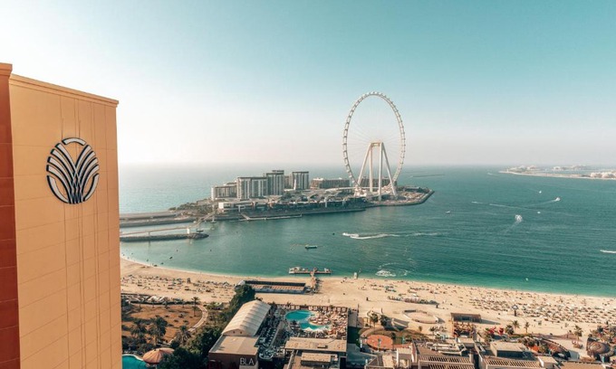 Dubai Marina Hotel | Amwaj Rotana, Jumeirah Beach - Dubai