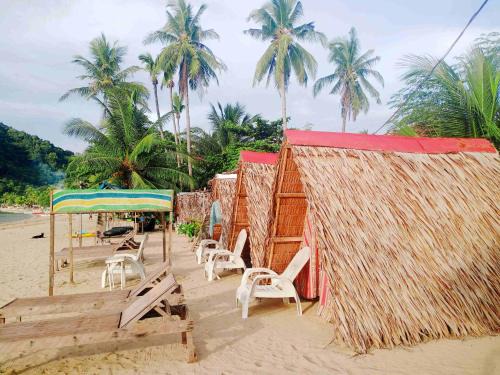 El Nido Otro | Amwani Beach Camp - Mini Glamping Tent