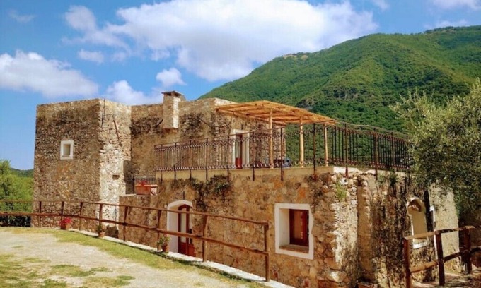 Balestrino Otro | An 'ancient hamlet surrounded by nature-tower