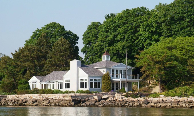 Stony Creek Casa | An Elegant and Secluded Home Overlooking Long Island Sound and Thimble Islands