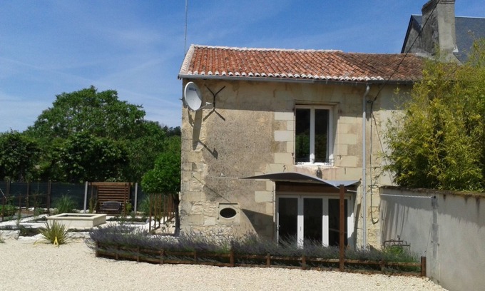 Loudun Casa | Una casa rural encantadora para dos cerca de Chinon, Saumur, Fontevraud Abbey
