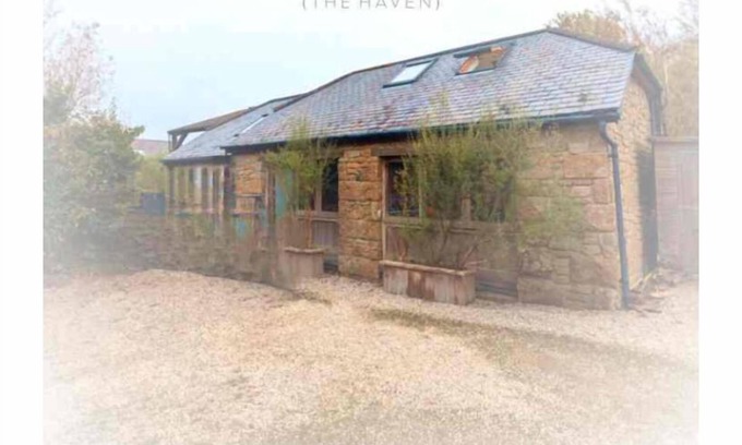 St. Buryan Cabaña | An Hava - A haven in West Cornwall close to beautiful beaches and hidden coves.