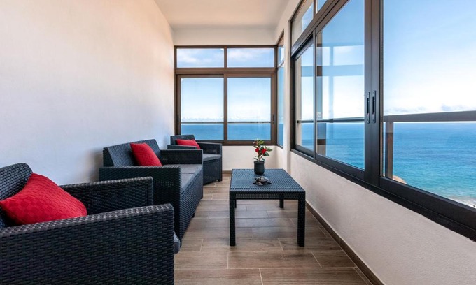 Santa Cruz de Tenerife Apartamento | Anaga Ocean Views (A): Mountain and Beach Retreat