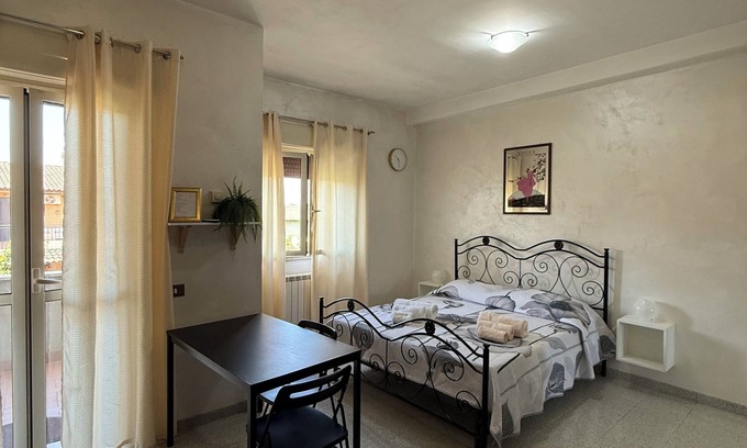 Zona XVIII Capannelle Apartamento | Anagnina residence, 400m from Metro A