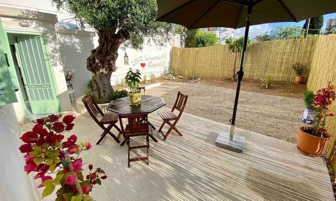 Amaliada Casa | Anastasia, downtown village house