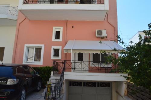 Aigio Apartamento | Anastasias Apartment center City F