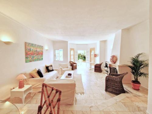 Vale do Garrao Apartamento | Ancão beach duplex with private garden