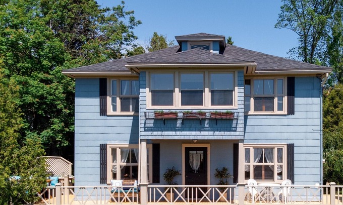 Saint Irenee Casa | Ancestral home, Charlevoix - Saint-Irénée Beach & St. Lawrence River view