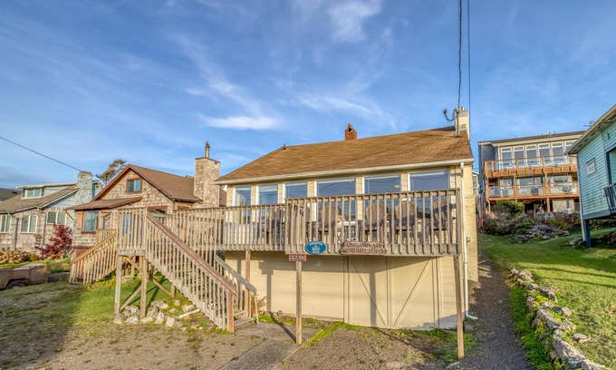 Nelscott Casa | Anchor View