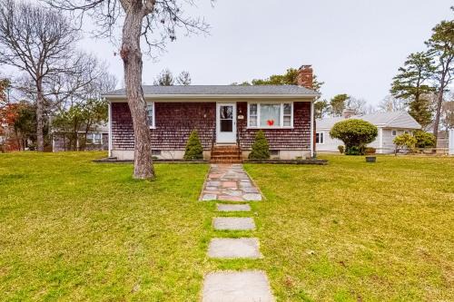 Bass River Casa | Anchors Await