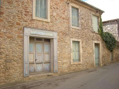 Ferrals-les-Corbieres Casa | "Ancien Cafe" with roof terrace and balcony