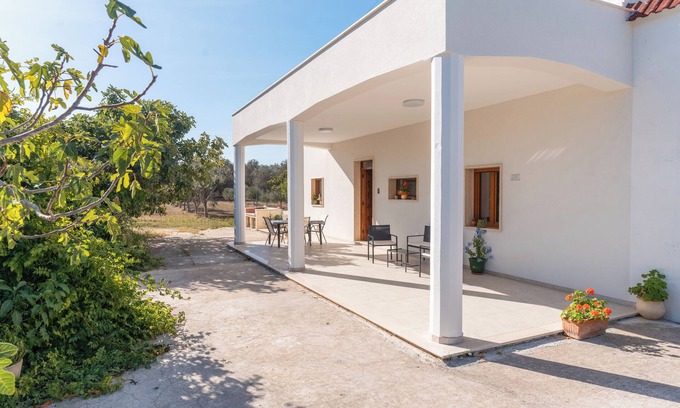 Latiano Casa | ANCIENT APPIAN HOUSE