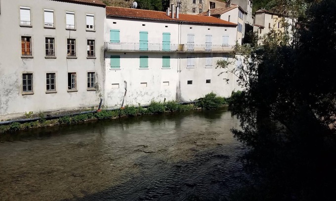 Quillan Casa | Casa antigua, moderna y acogedora en el centro de Quillan