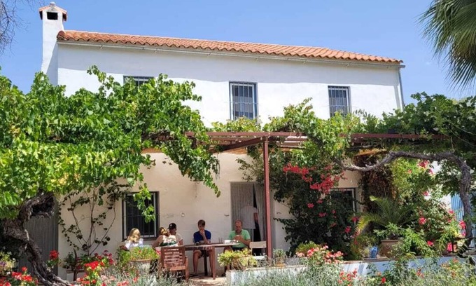 Olvera Casa | Cortijo tradicional andaluz con hermosas terrazas, jardin y piscina