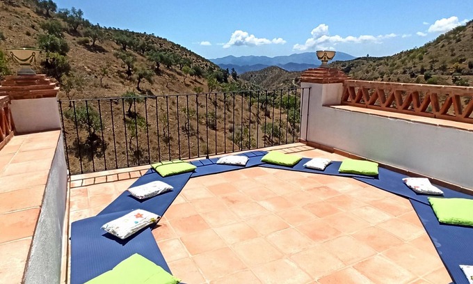 Cártama Cabaña | Cortijo andaluz para talleres, retiros o eventos