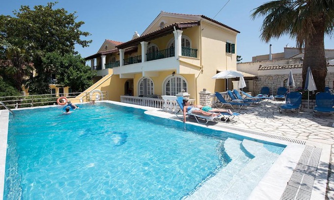Kassiopi Apartamento | Andreas Pool Complex