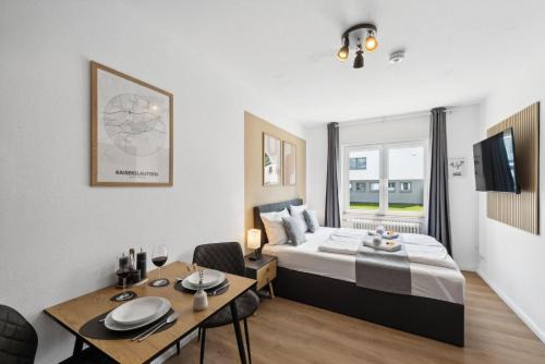 Kaiserslautern Apartamento | ANDRISS - Kaiserberg Apartments - Kitchen - WIFI - Parking