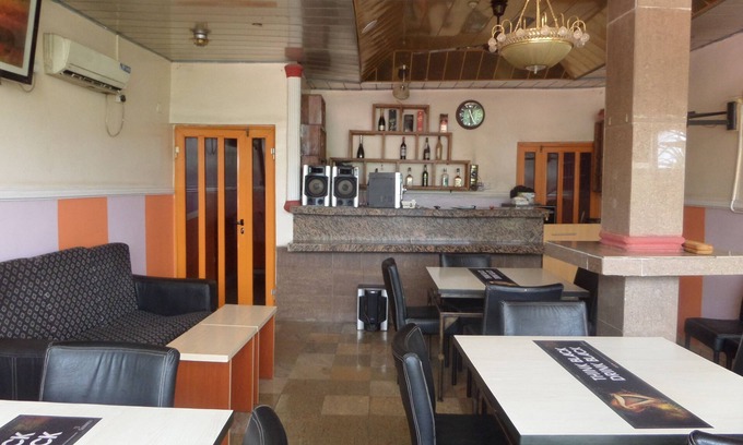 Utako Hotel | Aneio Hotel