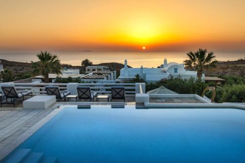 Kamari Hotel | Anema Boutique Hotel & Villas Santorini