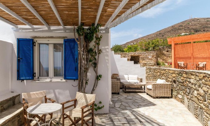 Agios Ioannis Casa | Anemologio 301 Tinos