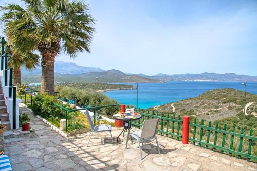 Istron Apartamento | Anemone Homes