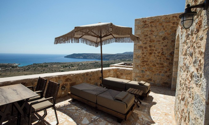 Omales Hotel | Anemos Suites Mani